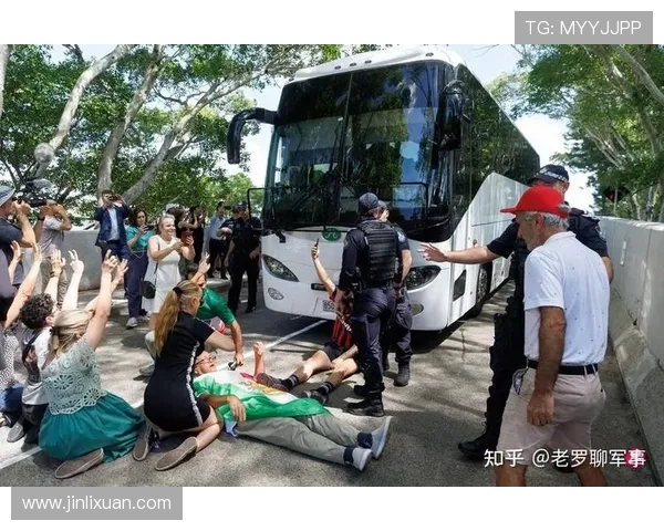 伊朗女足逃离内幕揭秘三官追捕